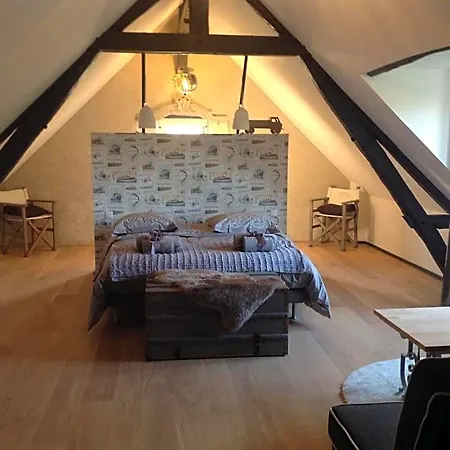 Bed & Breakfast Maison De Paris