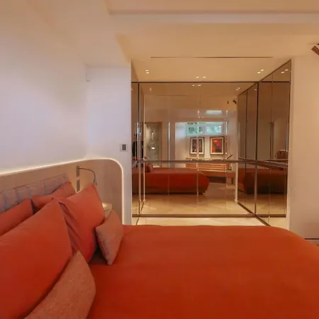 ベッド・アンド・ブレックファスト Maison De Paris 3*